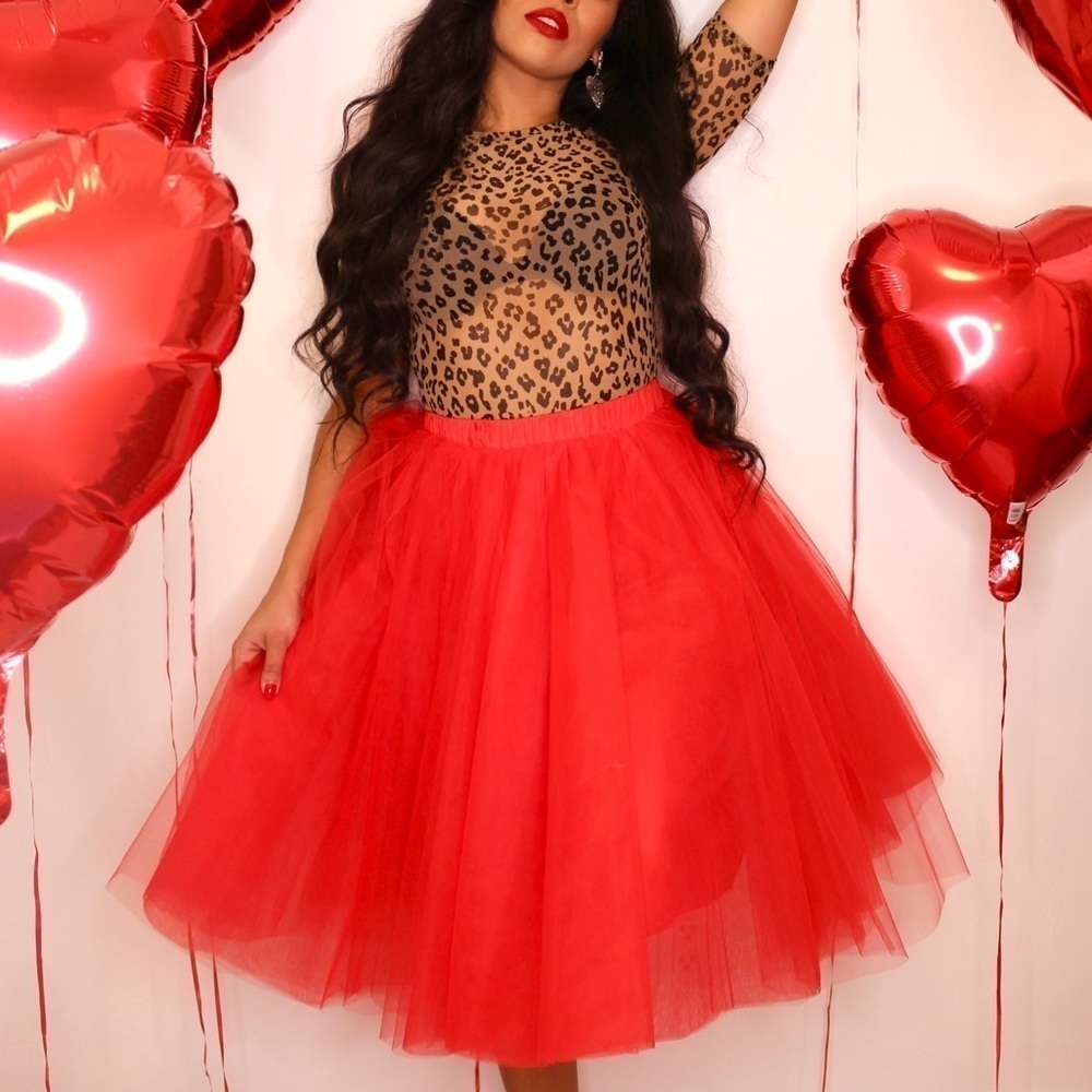 Red Tulle skirt with ribbon size s